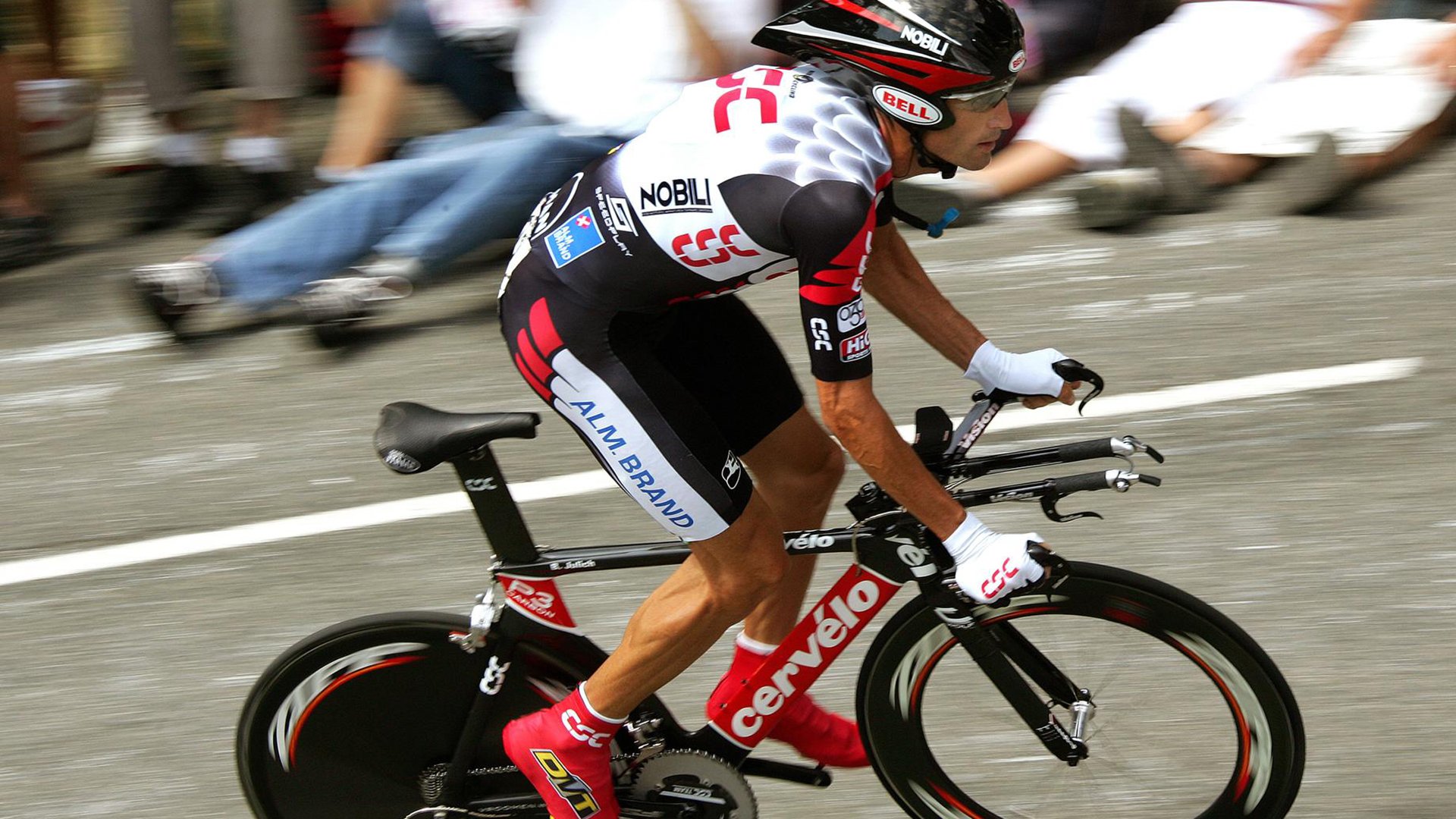 _快船团队协作，战胜劲敌_，快船队全称