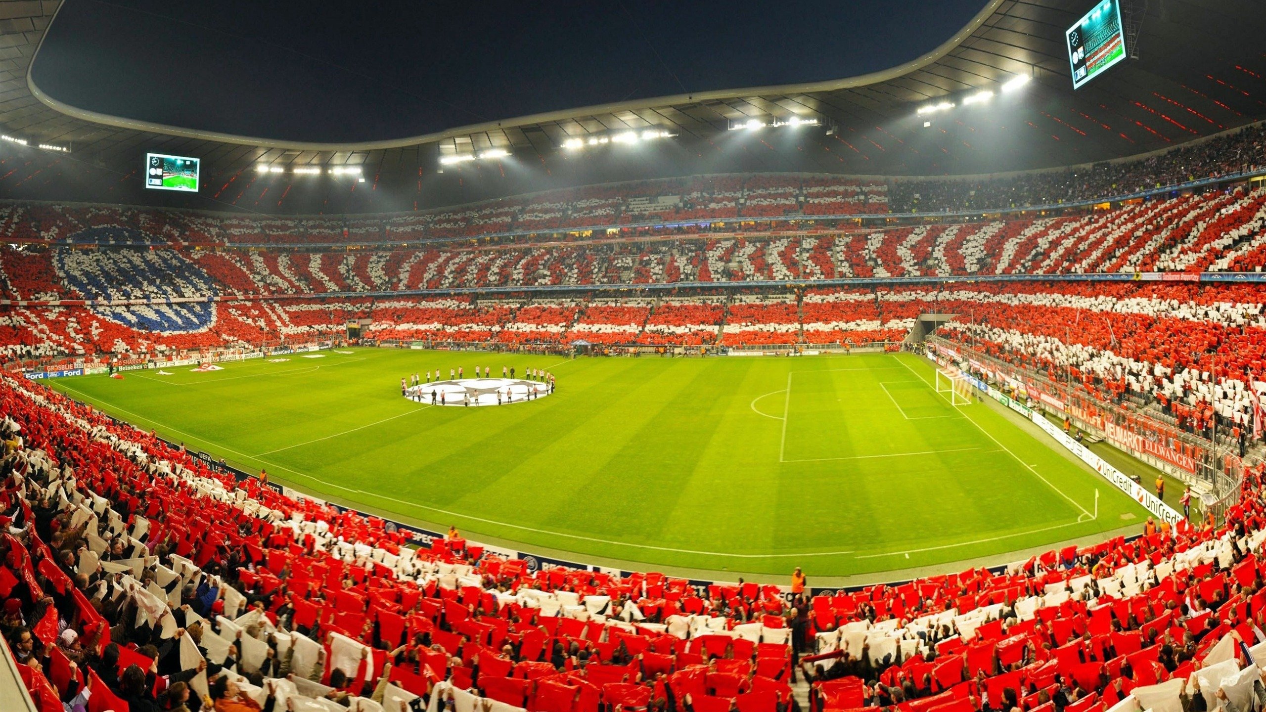 特色足球主题公园在部分城市试点，推动文化体育结合深度发展，足球主题公园设计