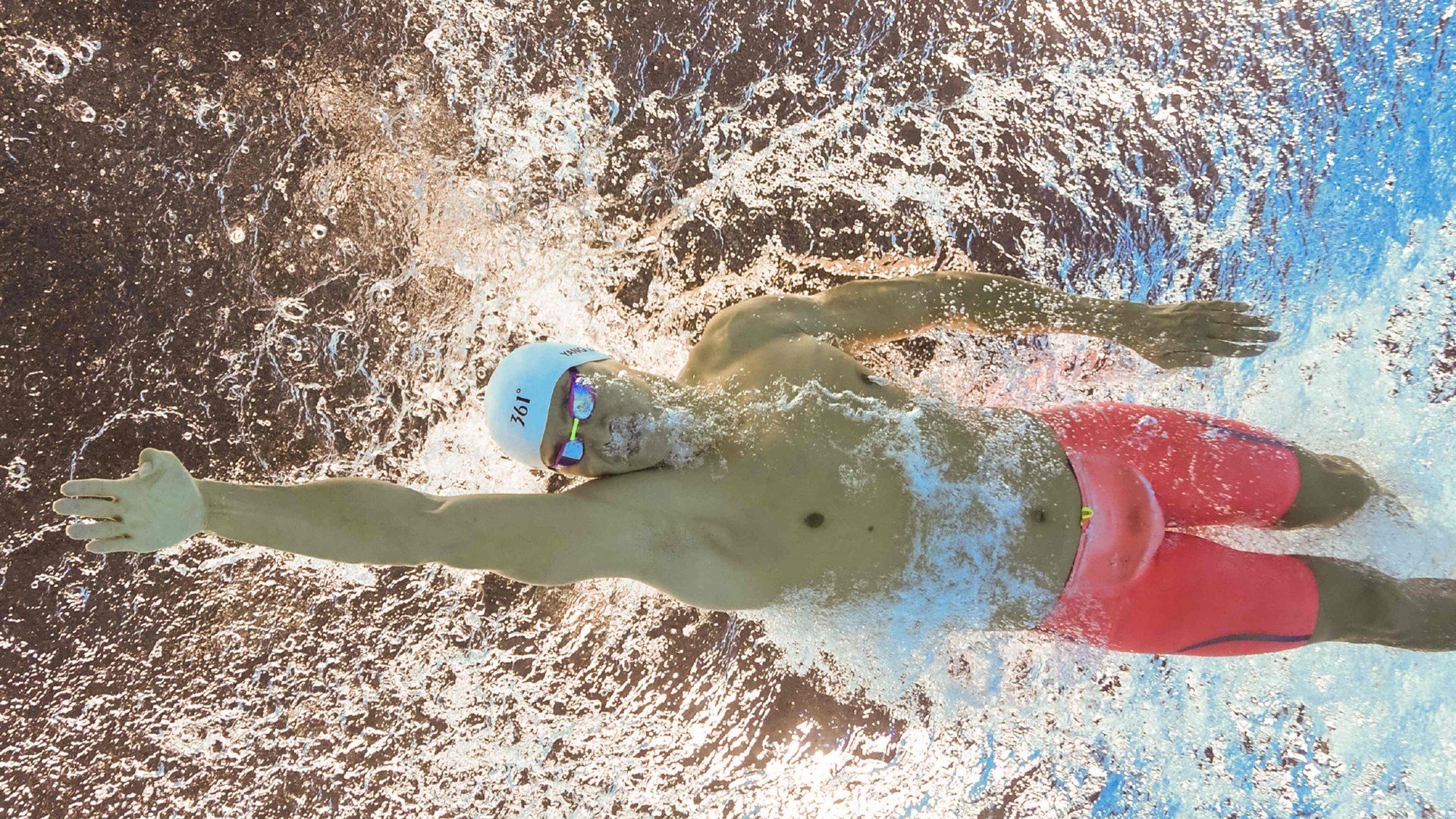 开云体育中国官网-赛季最佳快攻：速度与激情的完美诠释